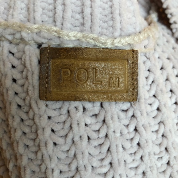 POL Ultra Soft Beige V-Neck Short Sleeve Sweater - Picture 4 of 4